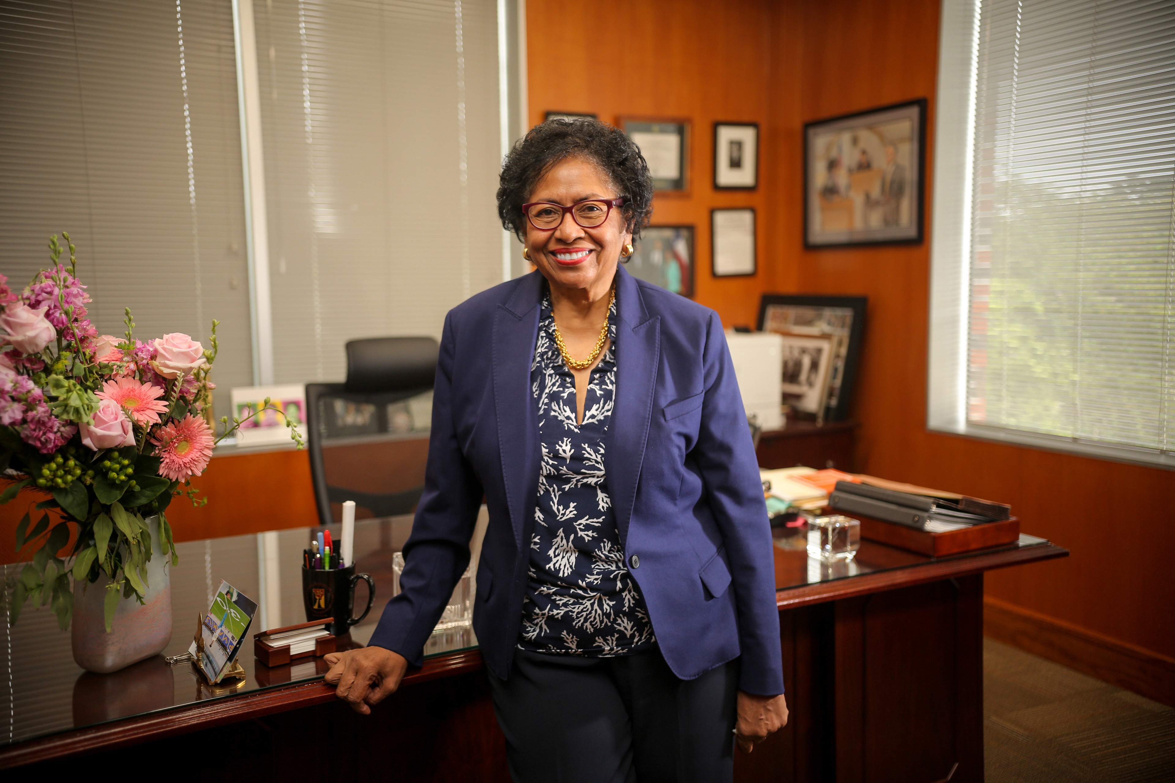 Gifts From MacKenzie Scott Put Overlooked Colleges and Universities in the  Spotlight