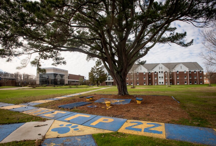 TheAssembly_ECSU_17143.jpg